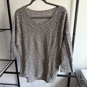 Vintage American Apparel Black and White Patterned pullover  Sweater